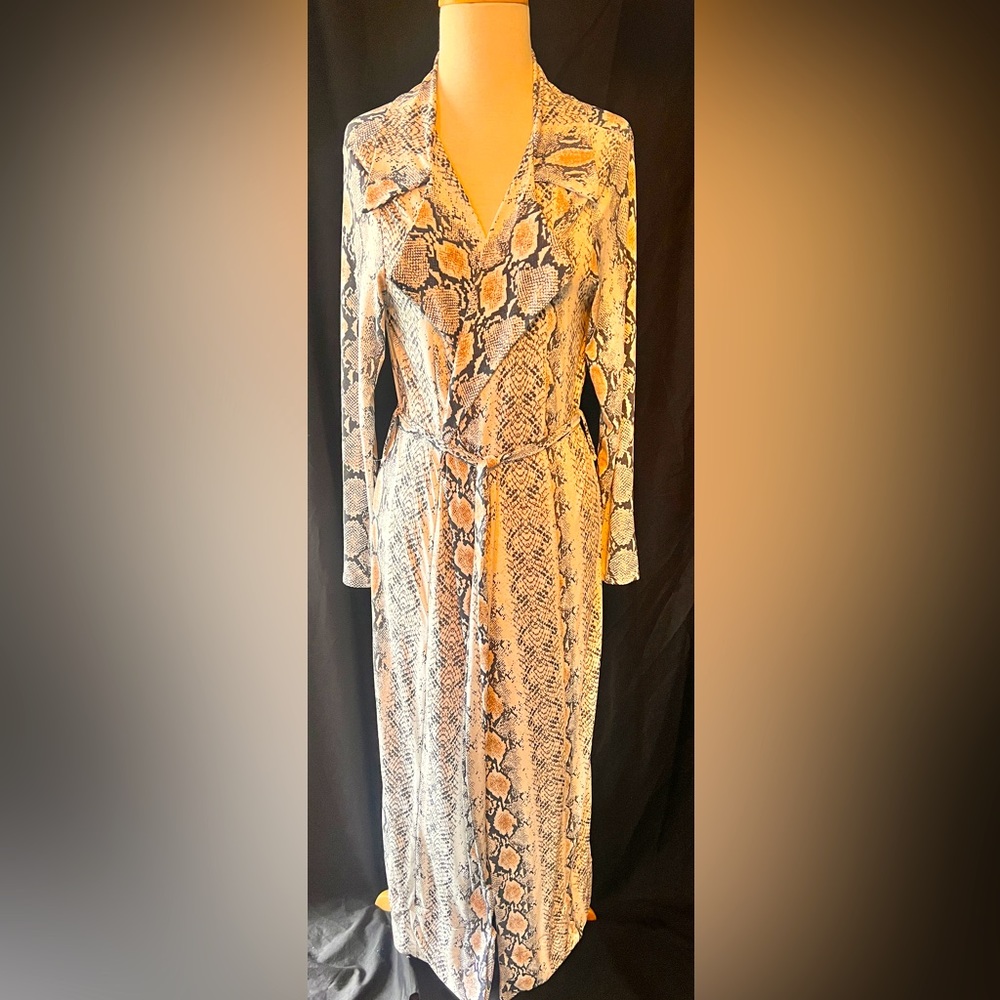 Missi London Snake Skin Pattern Robe Size 8